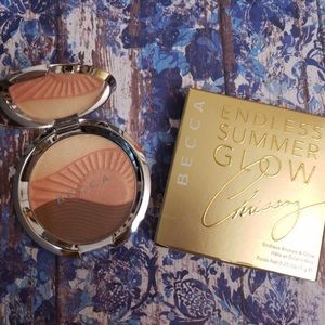 NIB Becca Endless Summer glow bronzer